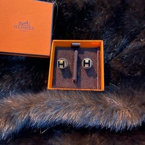 Hermes Cage Earrings - Gorgeous statement piece